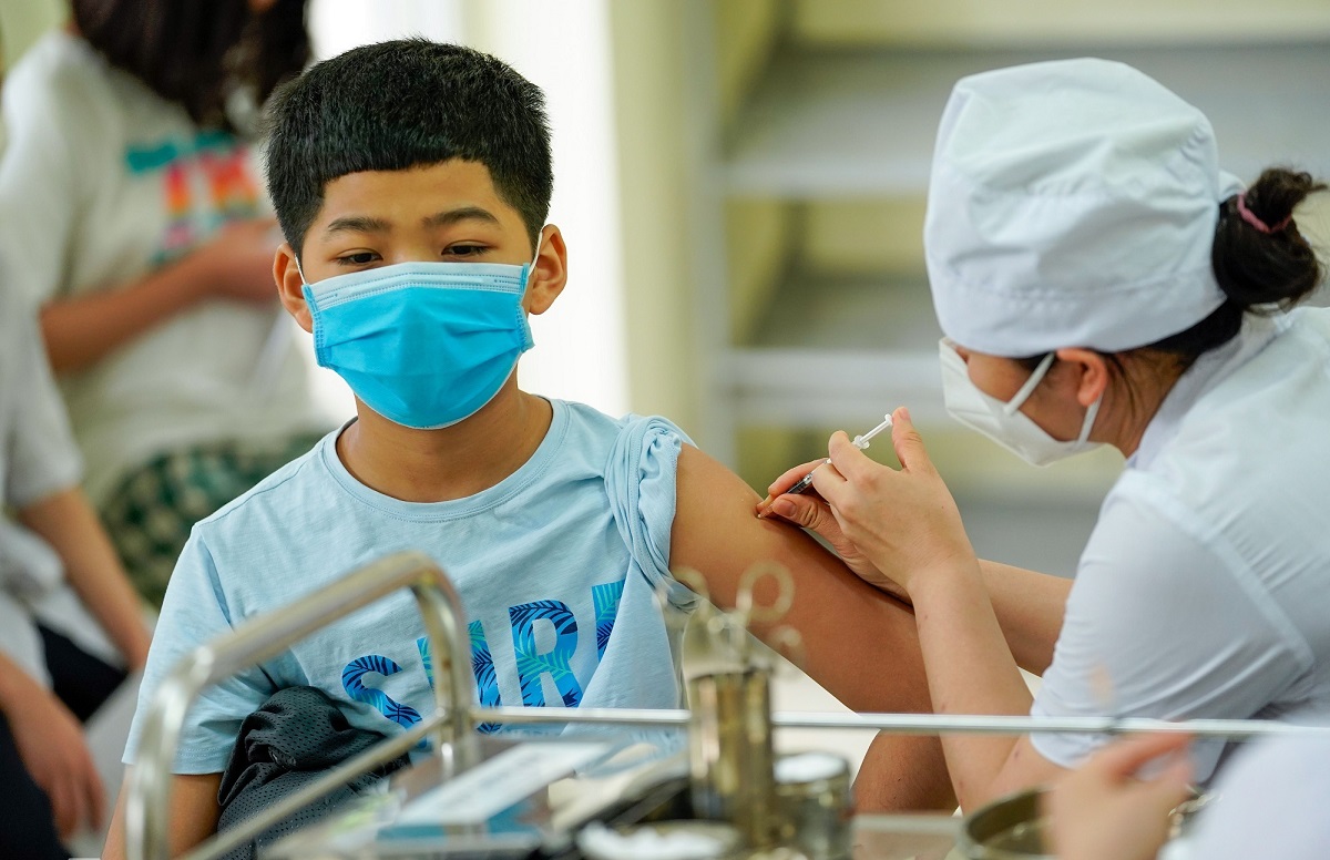 Nguy cơ & Biến chứng vô sinh của bệnh quai bị 6 Vắc-xin là cách tốt nhất để phòng ngừa bệnh quai bị và biến chứng của nó (Ảnh: Sưu tầm internet)