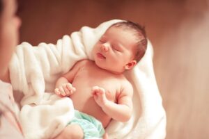 Tỉ lệ thành công trong điều trị vô sinh ngày càng cao, mang đến niềm tin cho các cặp vợ chồng (Ảnh: Sưu tầm internet)