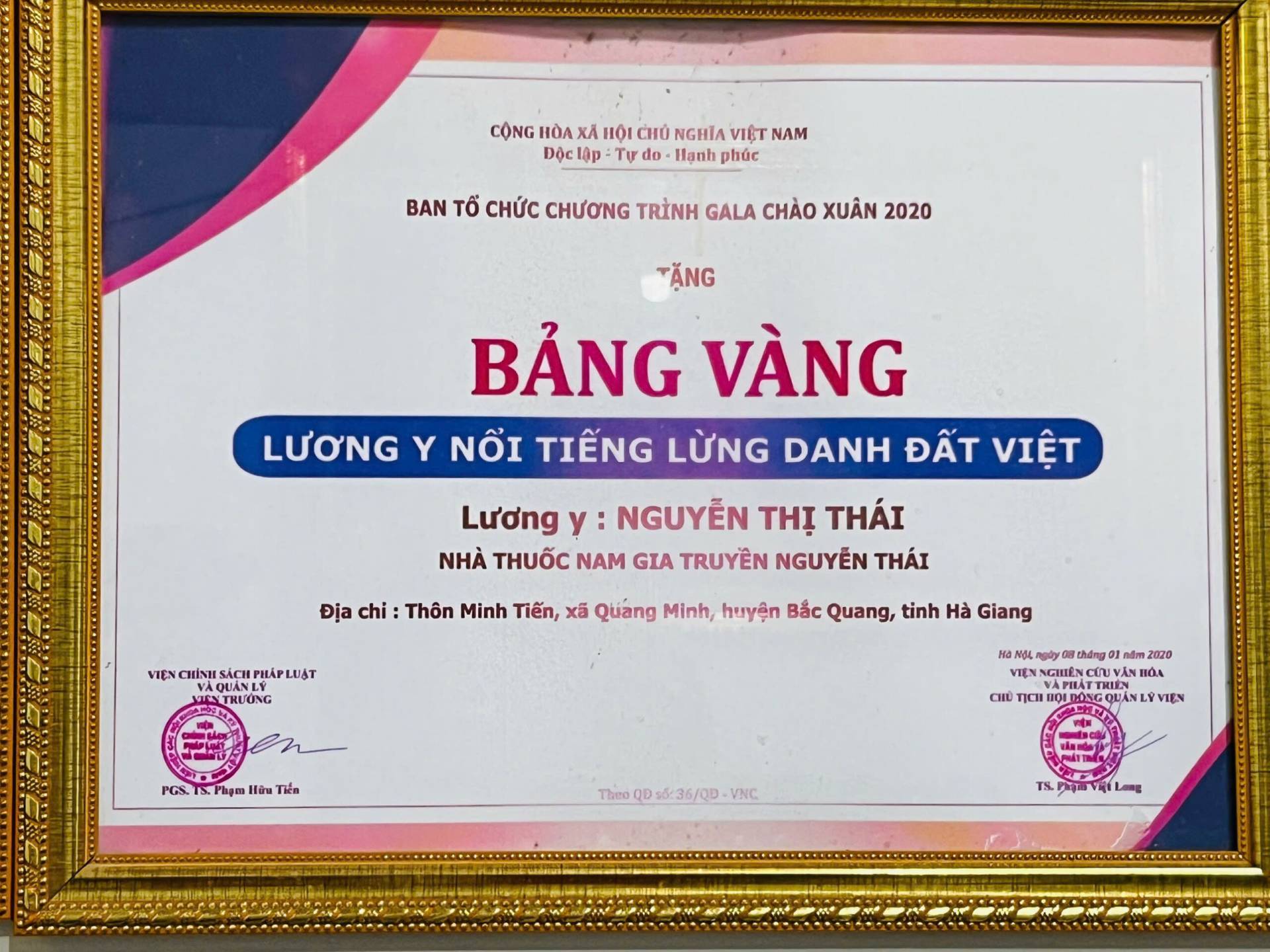 giai thuong 5 scaled